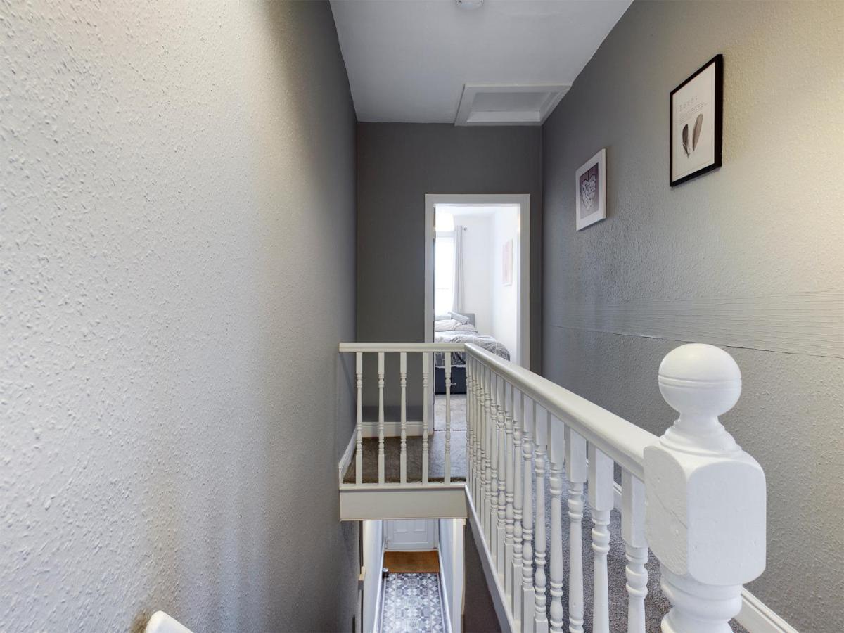 Cheerful 3 Bedroom Home With Free Parking And Wifi Chester Esterno foto