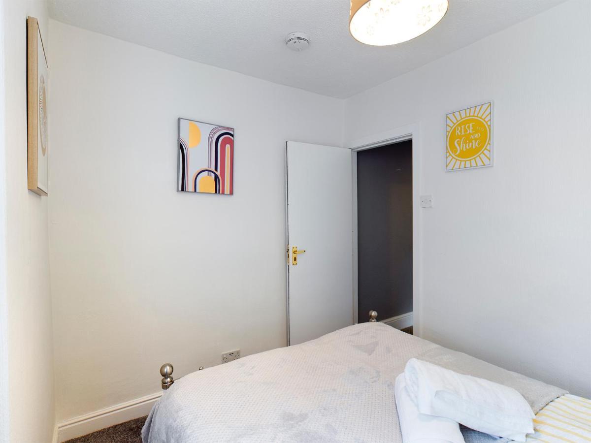 Cheerful 3 Bedroom Home With Free Parking And Wifi Chester Esterno foto