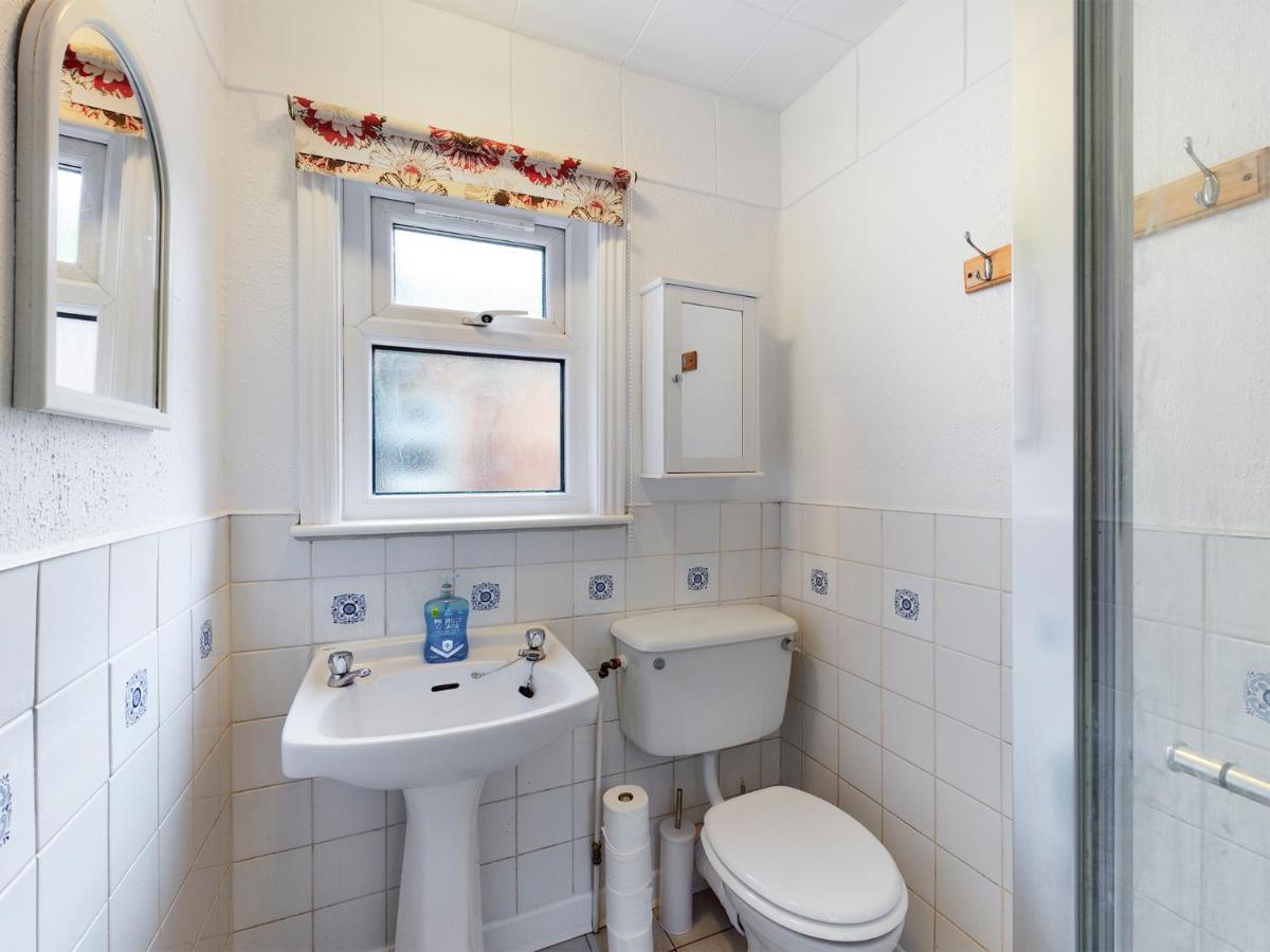 Cheerful 3 Bedroom Home With Free Parking And Wifi Chester Esterno foto